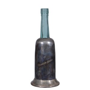 Collectibles - Sauce bottle holder - Gresham hotel (Brisbane)