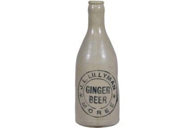 Ginger Beer - Crown seal - J. Lillyman, Moree