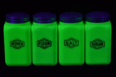 Jadeite - Kitchen Canisters x 4