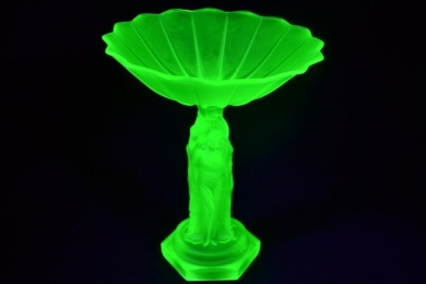 Uranium Glass - Three graces Centrepiece