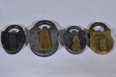 Estate - Colonial Locks x 4