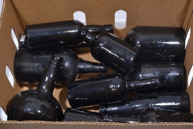 Box Lot - Black Glass