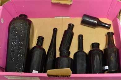 Box Lot - Black Glass