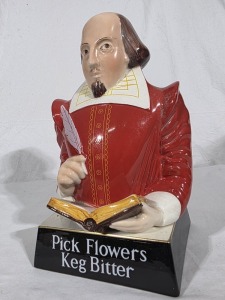 Figurine - Pick Flowers - Bitter