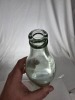 Crown seal - 24oz - E. L. Holmes, Woonona - 6