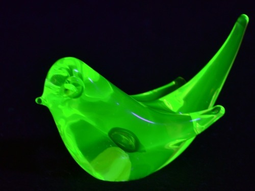 Uranium Glass - Murano Glass - Dove
