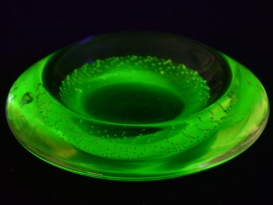 Uranium Glass - Murano Glass - Flying Saucer Bowl