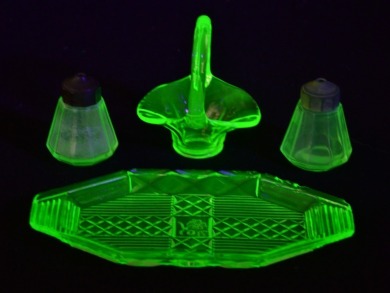 Uranium Glass - Group X 4