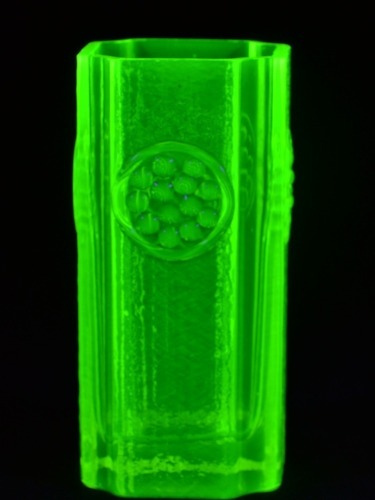Uranium Glass - Rindella - Tamara Aladin