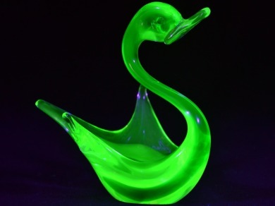 Uranium Glass - Murano Glass - Swan