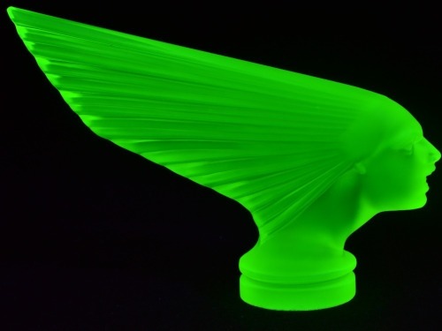 Uranium Glass - Desna Glass - Hood ornament