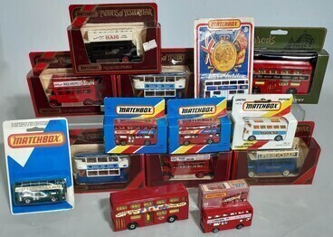 Matchbox Buses in boxes x14 various years