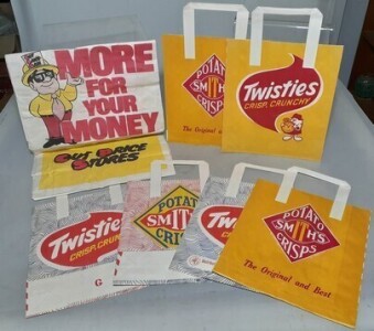 Ephemera - 1970's Ekka Show bags and paper shopping bag from Cut Price Stores