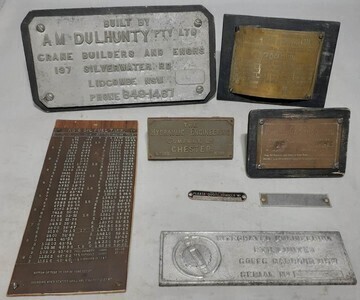 Group Lot - Plaques - Assorted