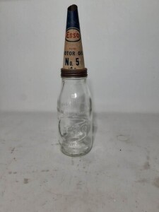 Oil Bottle - 1 Quart, Esso Bottle with ESSO No.5 S.A.E 60 Tin Top