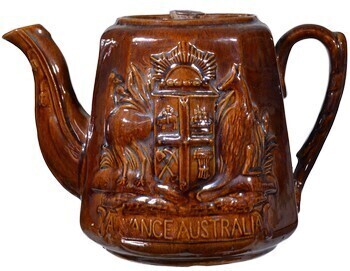 Colonial Teapot - W & JAB