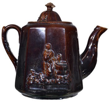 Colonial Teapot - Rebecca at the Well