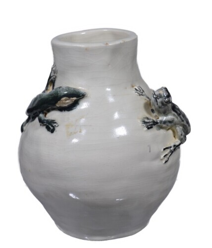 Harvey School - Lizard & Frog Vase